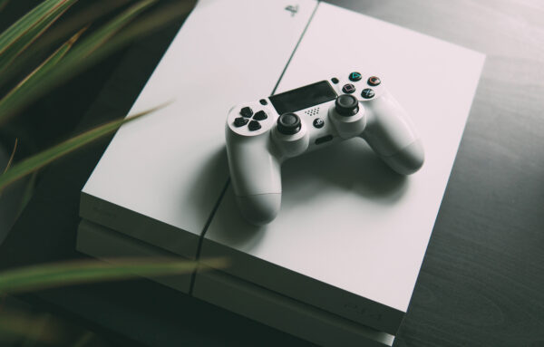 Sony PlayStation 4, DualShock 4 Controller